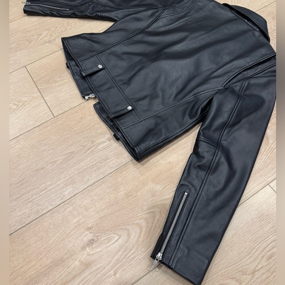 NWOT Lini Mila Genuine Leather Jacket (Size: M) - Picture 3 of 6